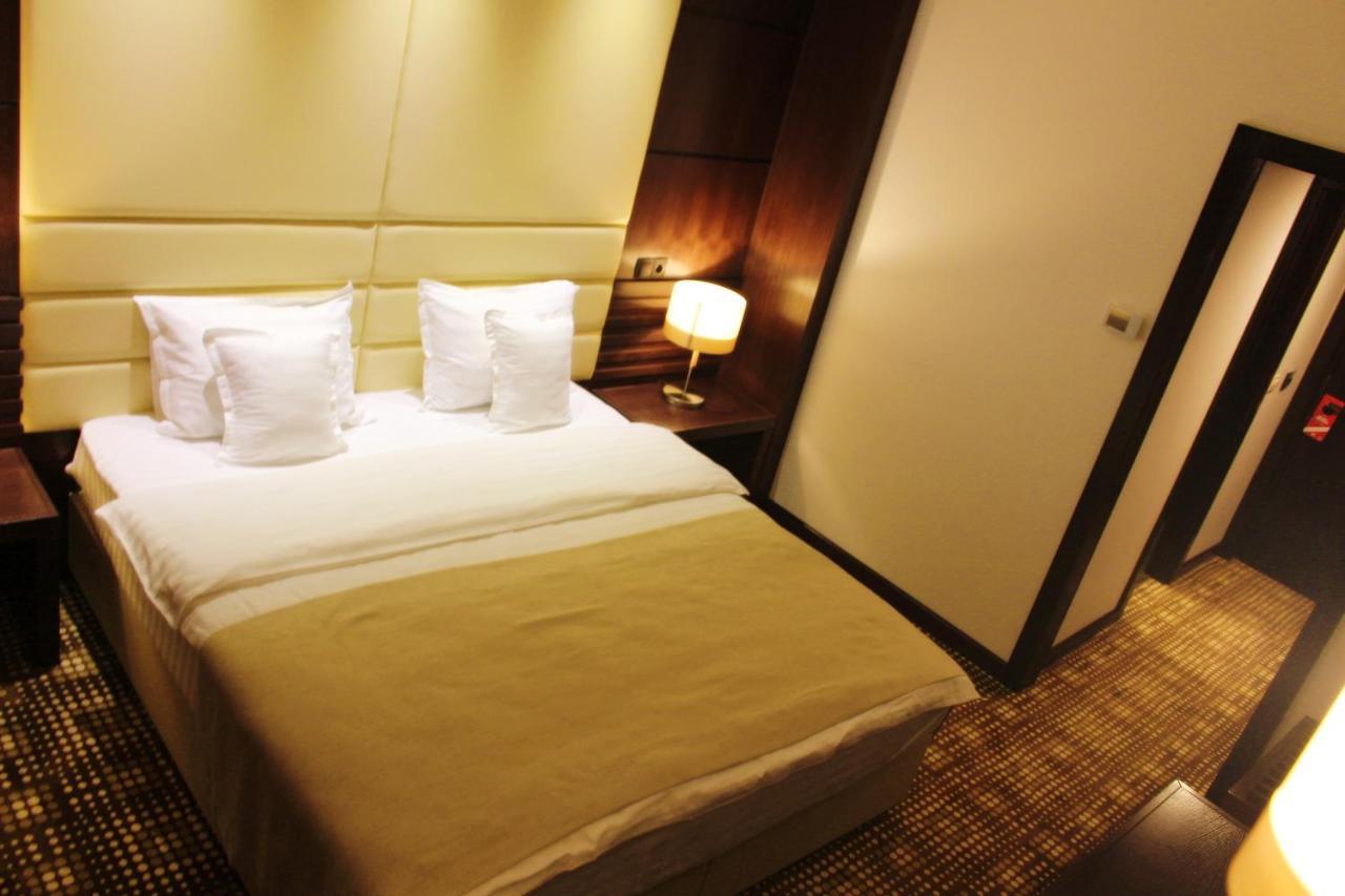 Hotel Bucovina スチャヴァ エクステリア 写真