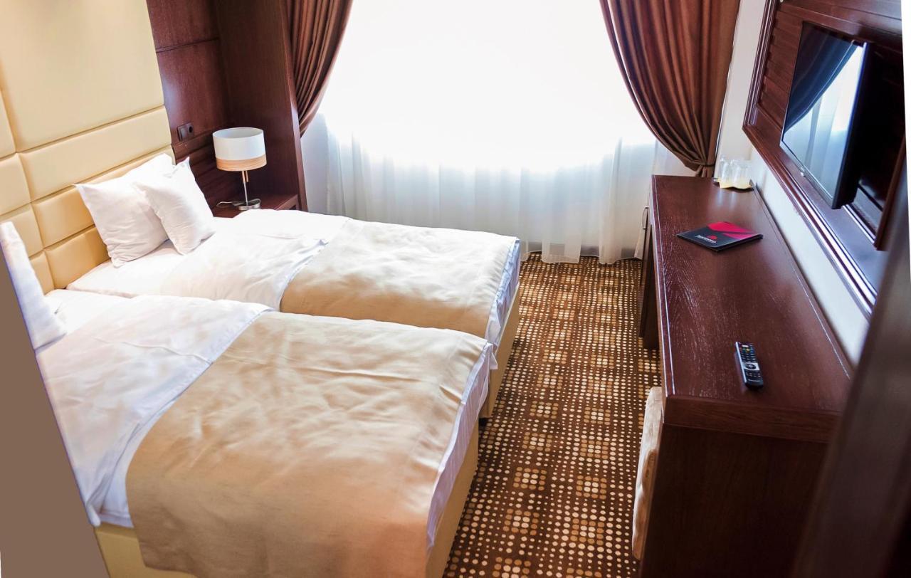Hotel Bucovina スチャヴァ エクステリア 写真